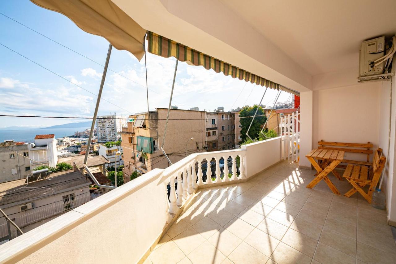 Ideal Aparthotel Saranda Екстер'єр фото