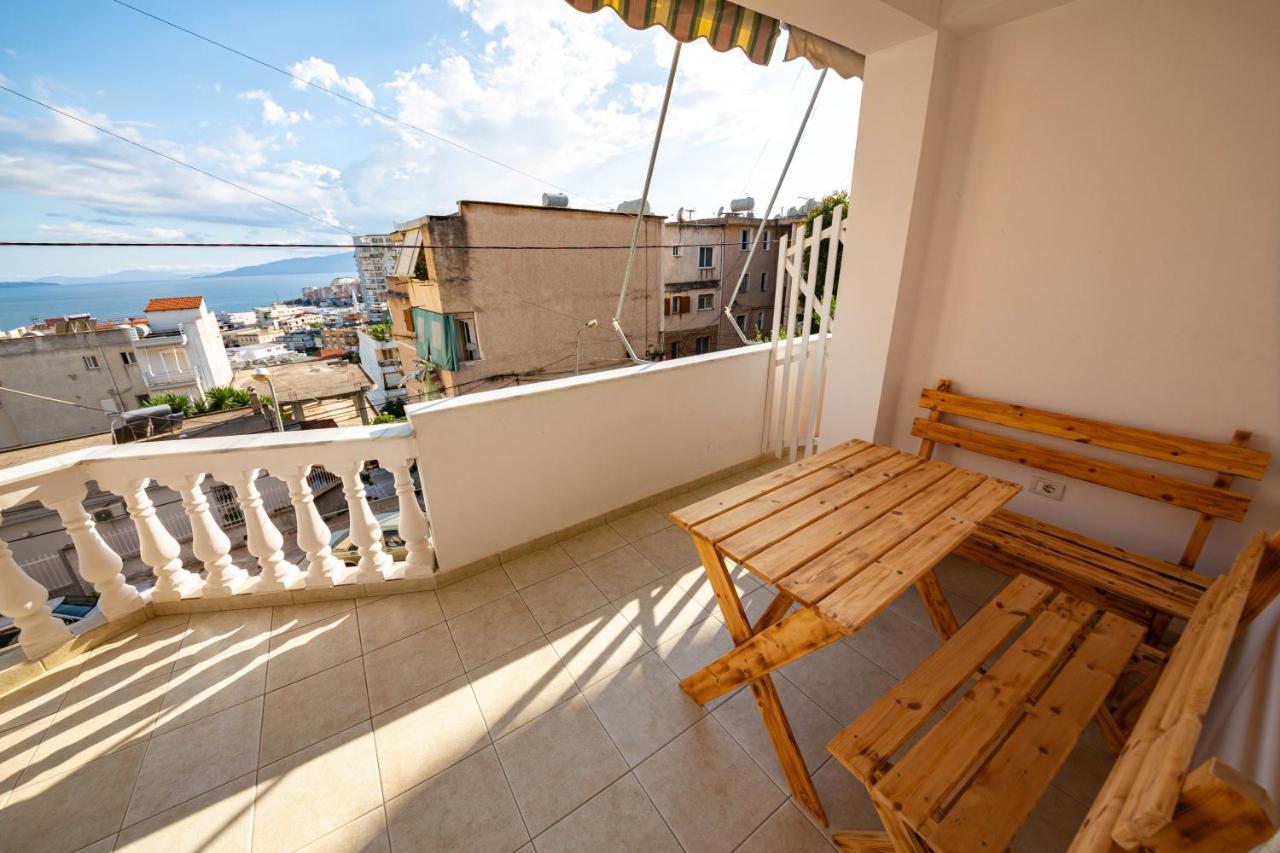Ideal Aparthotel Saranda Екстер'єр фото