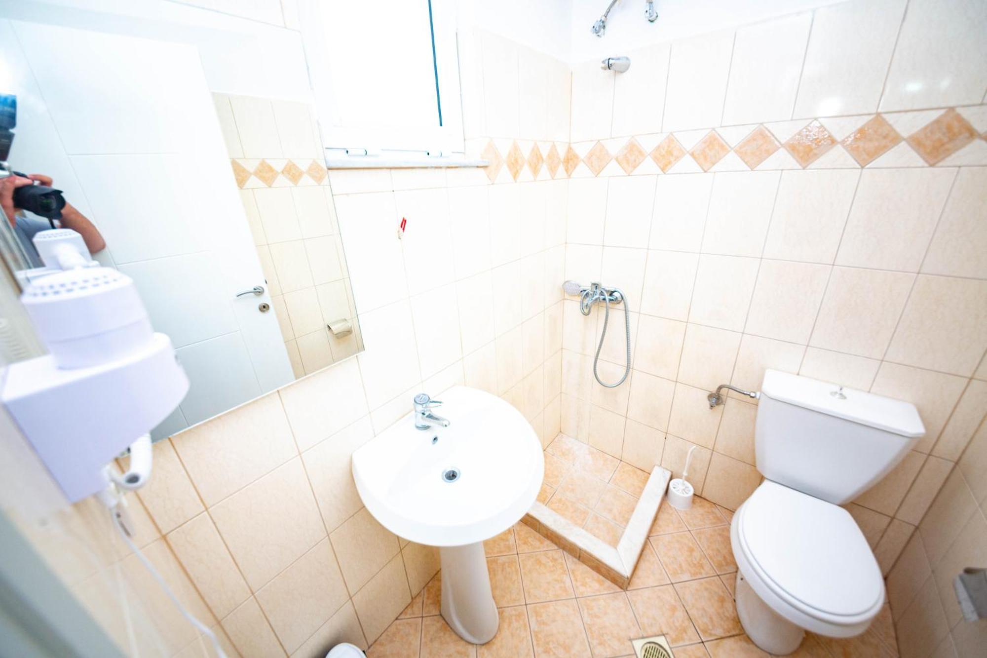 Ideal Aparthotel Saranda Номер фото